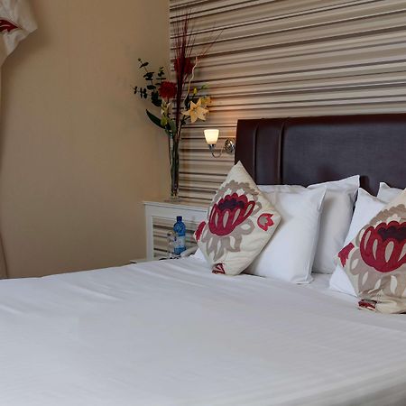 Best Western New Holmwood Hotel คาวส์ ภายนอก รูปภาพ