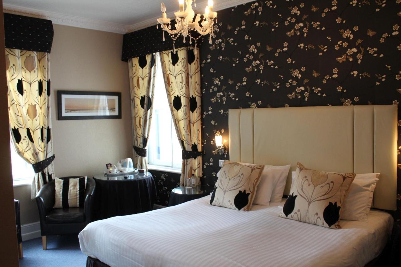 Best Western New Holmwood Hotel คาวส์ ภายนอก รูปภาพ